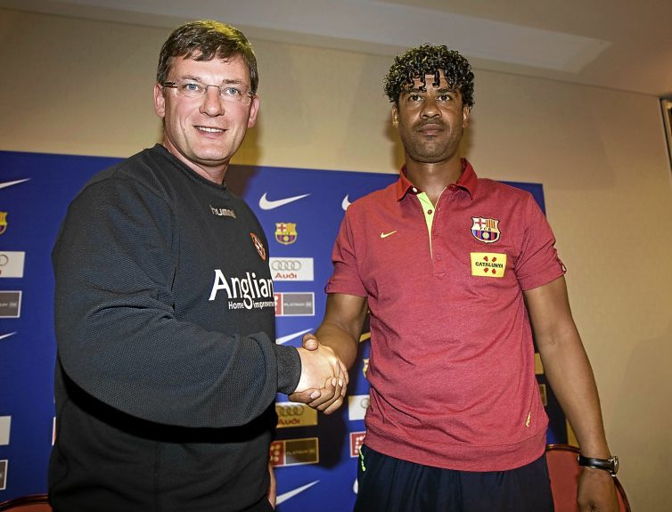 Craig Levein was manager of Dundee United when Barcelona, and manager Frank Rijkaard,  visited the Terrors’ training base at St Andrews.