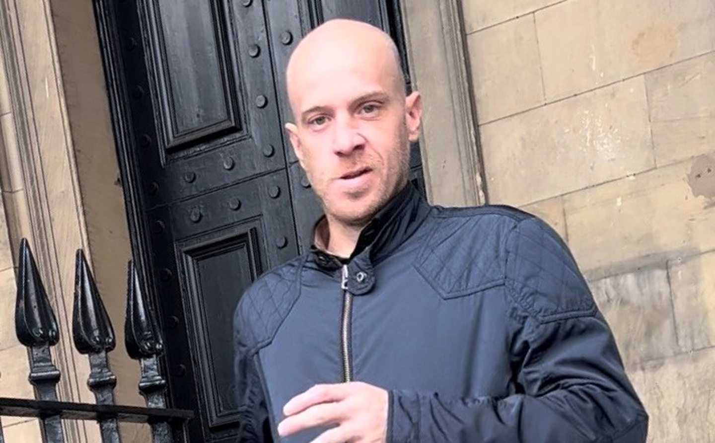 Twelve Lagers A Day Perth Thug Threatened To Chop Girlfriend S Head Off