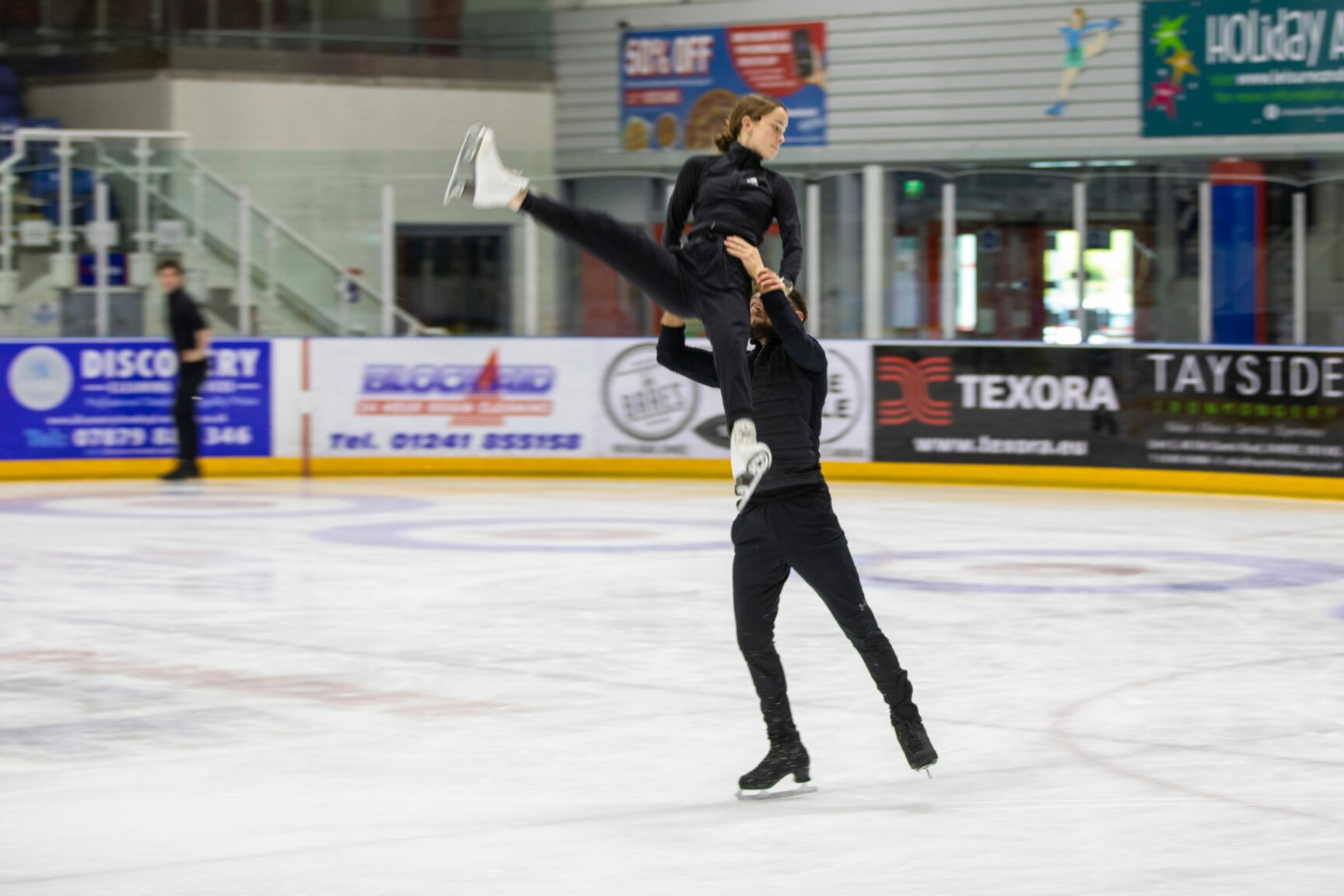 Dundee Pair Skaters Led By Coach Who Trained Olympic Champions