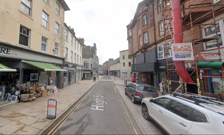 Naked Man Taken To Hospital After Police Called To Kirkcaldy Street