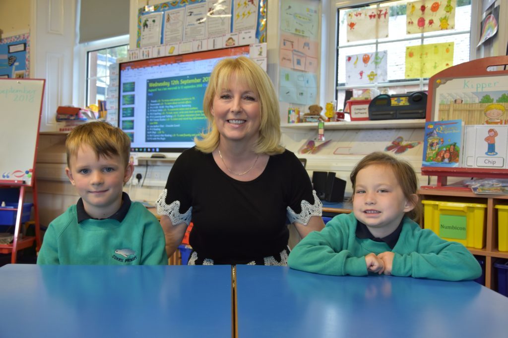 Corrie Primary P1 pupils with teacher Lindsay Todd.