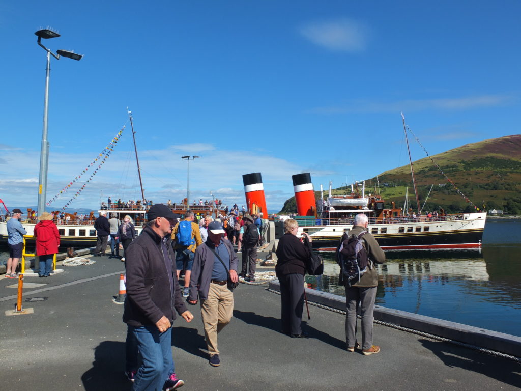 Passengers could disembark to spend half a hour in Lochranza.