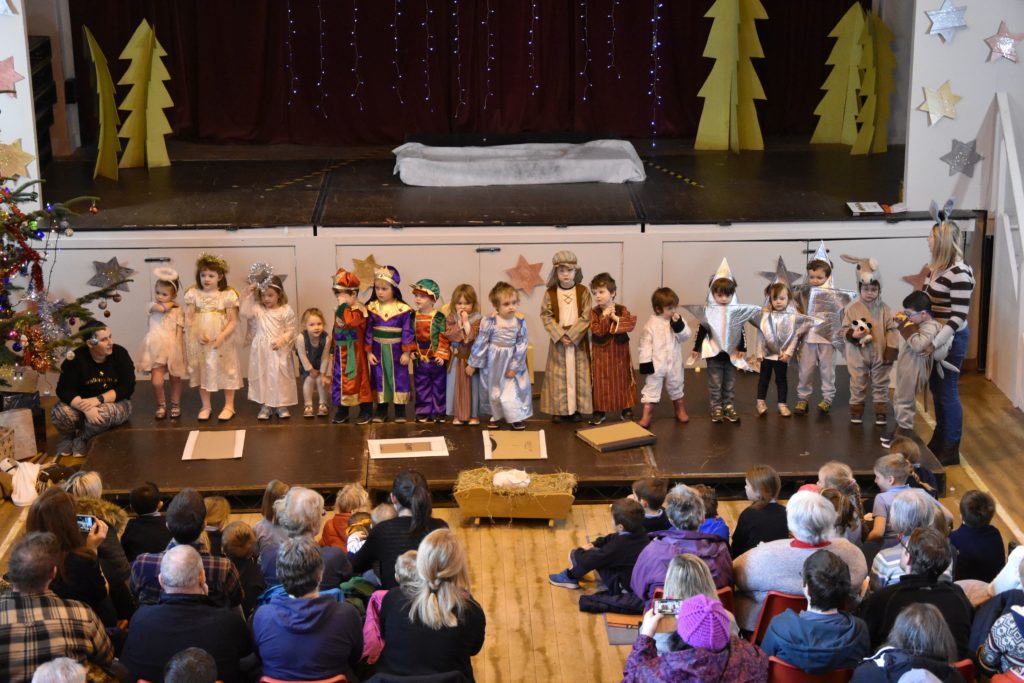 Nursery pupils shine in Nativity play - Arran Banner