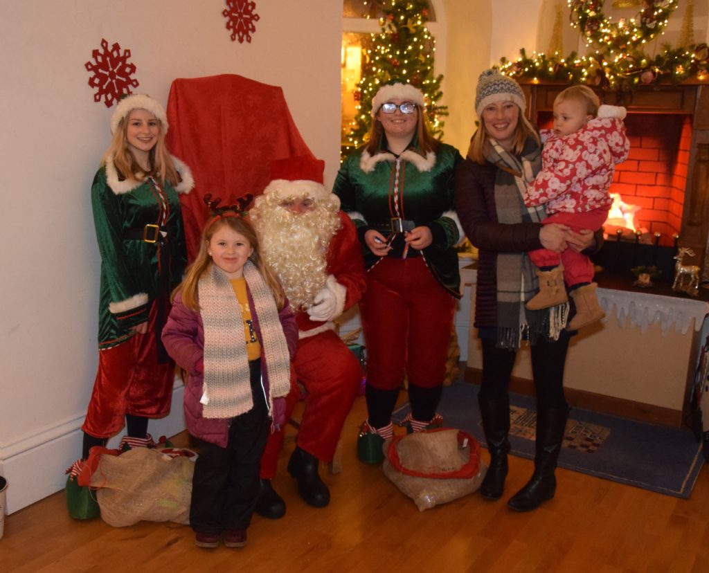 Among those who met the big man himself during his visit to Campbeltown Town Hall were Catriona McLean and her daughter Eve and her niece Hollie, photographed here.