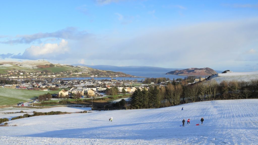 Families enjoyed a welcome distraction from the ongoing pandemic last week after a dusting of snow blanketed many parts of Kintyre.