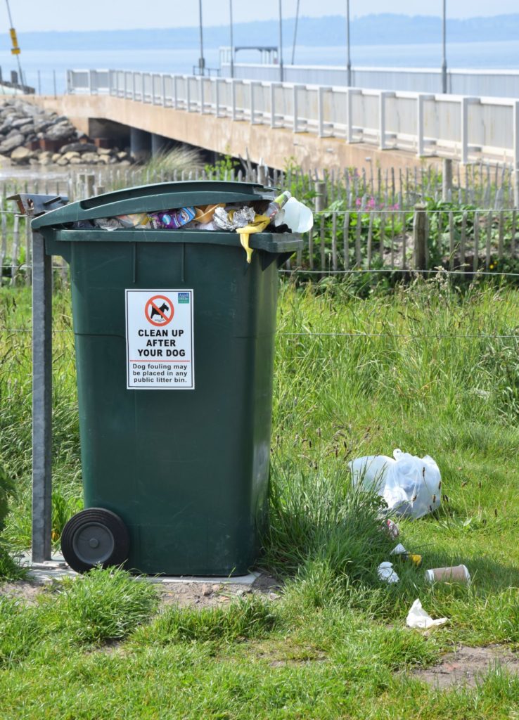 Bins were overflowing in many tourist hotspots including Tayinloan, at the Gigha ferry car park, after the bank holiday weekend.