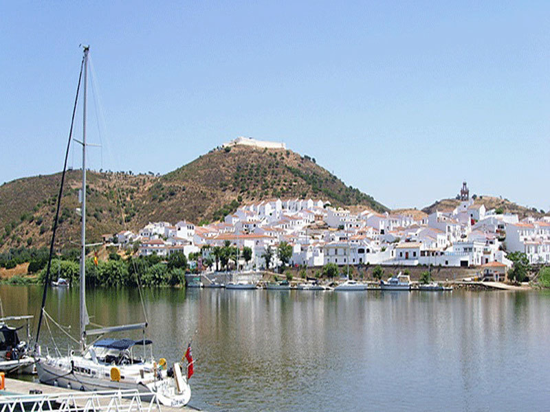 Isla Canela