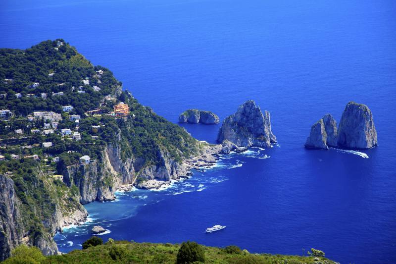 Capri, Pompeii and the Amalfi Coast