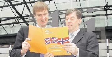UK Energy Minister Stephen Timms and Norwegian Energy Minister Einar Steensnaes were working closely together back in 2003