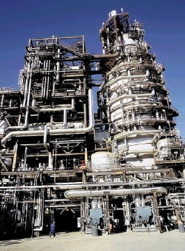 NEW TECHNOLOGY:  The  Scotford Upgrader  processes bitumen from Shell’s oil sands mining operations