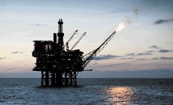 An oil rig flaring; Decarbonising oil and gas is one of the challenges to be addressed by the TechX Ventures initiative.