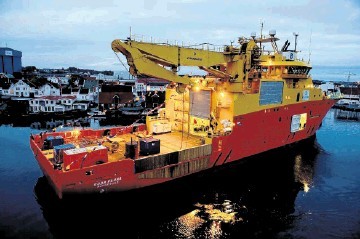 OPERATIONAL FIRST: Norwegian construction vessel Edda Fauna