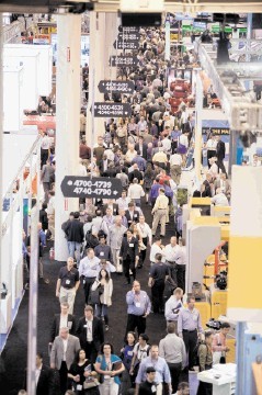 SUPER-CONVENTION: Crowded aisles at OTC