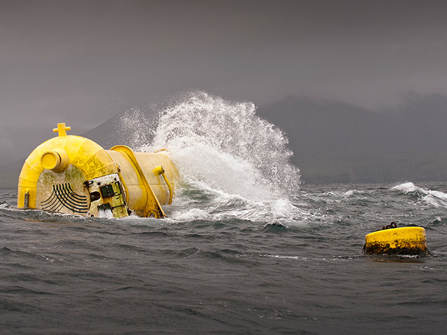 Oyster 800 wave power unit