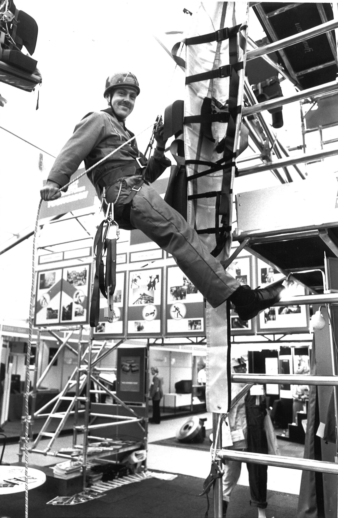 Rope Access training demonstration from Fireman Alan Davie at Offshore Europe 1989