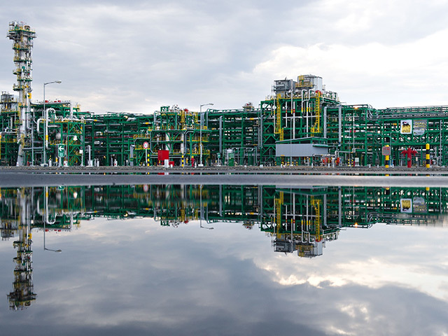 DIFFICULTIES: The Bolashak oil plant on the Kashagan offshore oil field, near Atyrau in Kazakhstan