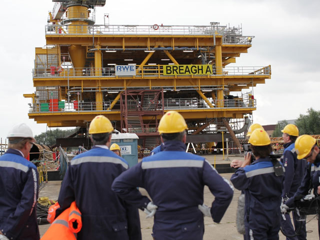 Breagh Alpha deck at the Heerema fabrication yar id Zwijndrecht, the Netherlands
Photo: RWE Dea