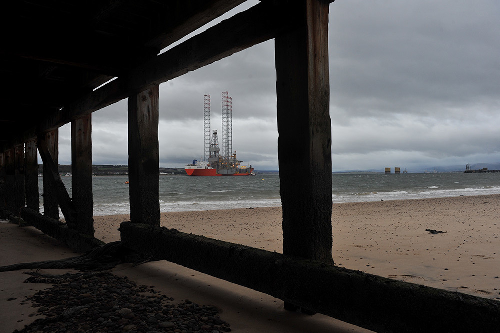 The Prospector-1 rig arrives in the Cromarty Firth.  Pic: David Whittaker-Smith