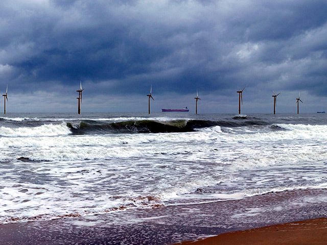 The European Offshore Wind Deployment Centre (EOWDC) from Balmedie Beach (artists impression)