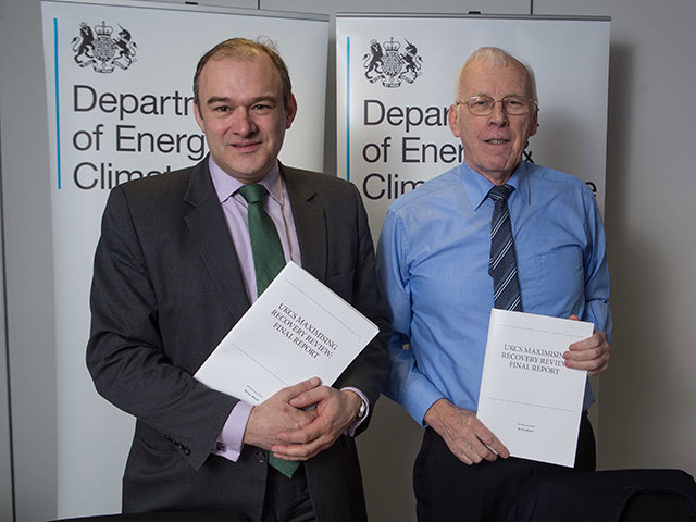 Sir Ian Wood (R) with the Secretary of State, Ed Davey