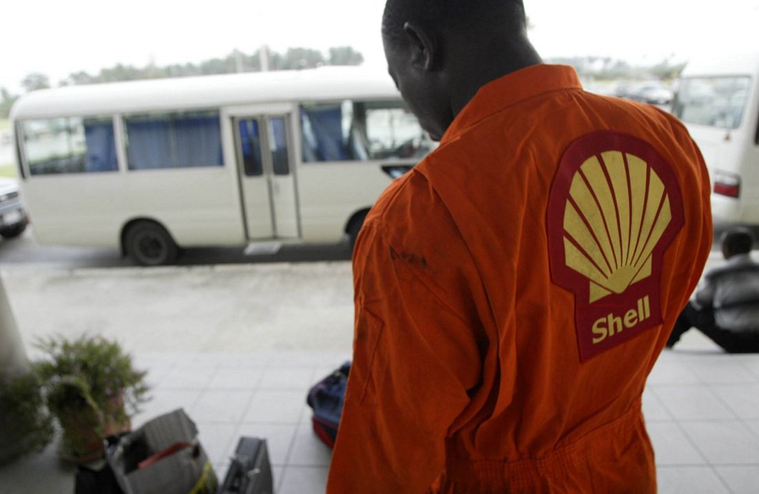 A Nigerian court has ordered banks to freeze Shell's holdings amid fraud claims from Aiteo over oil volumes and the NCTL purchase.