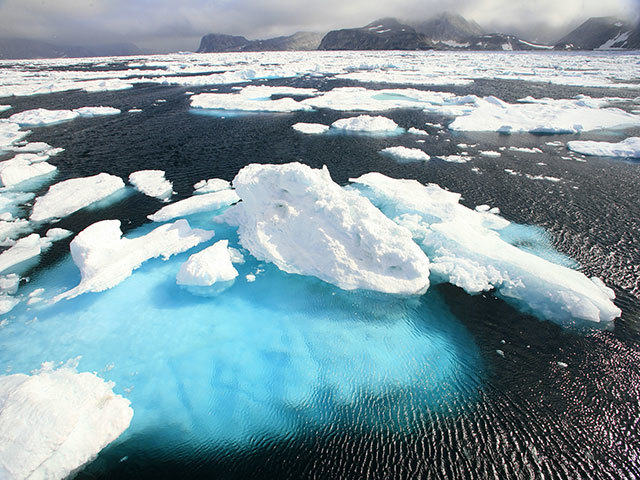 Arctic sea ice has seen record low coverage in winter between 2015 and 2018, the WMO said.