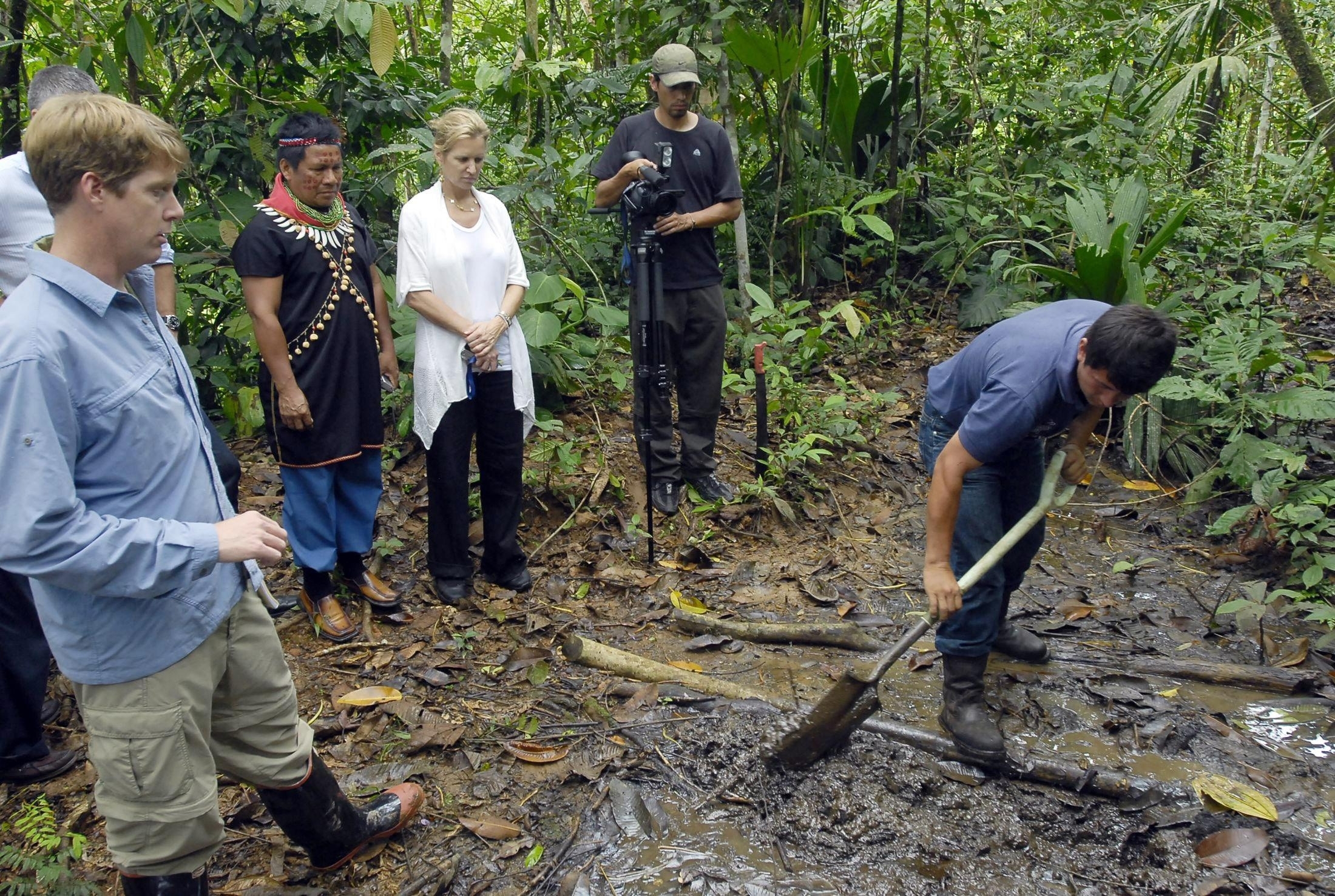 The marathon legal war over oil pollution in the jungle in Ecuador