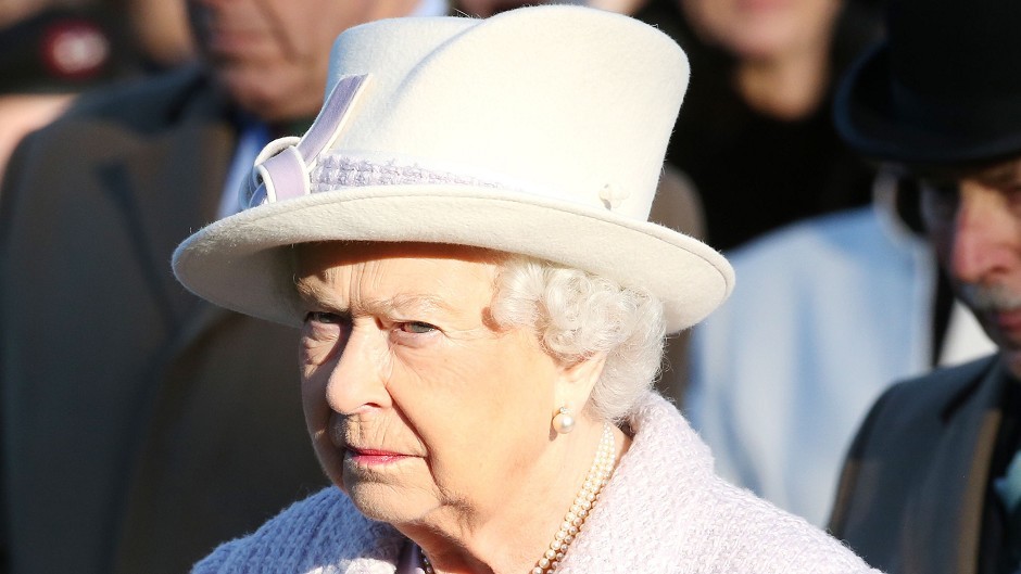 The Queen is looking for a new pilot