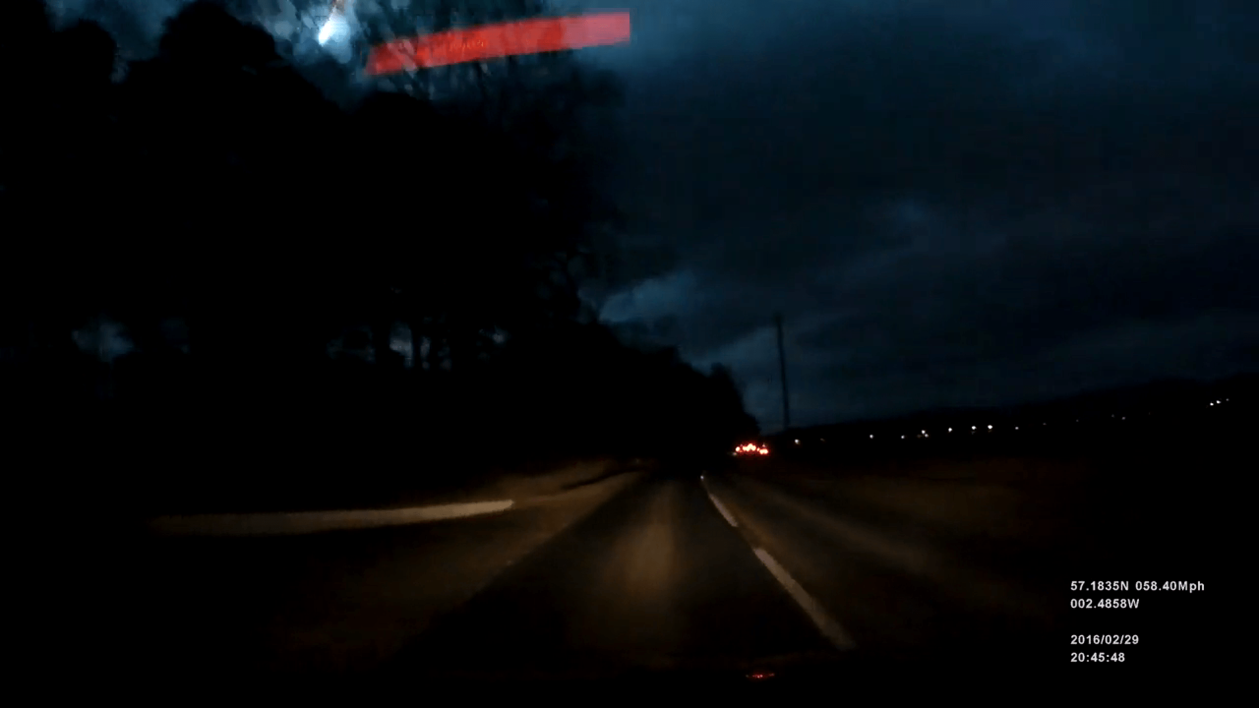 Meteor shower lights up north-east sky