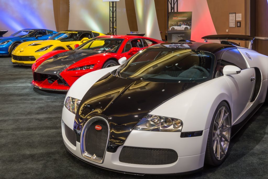 China hikes import tax on luxury cars