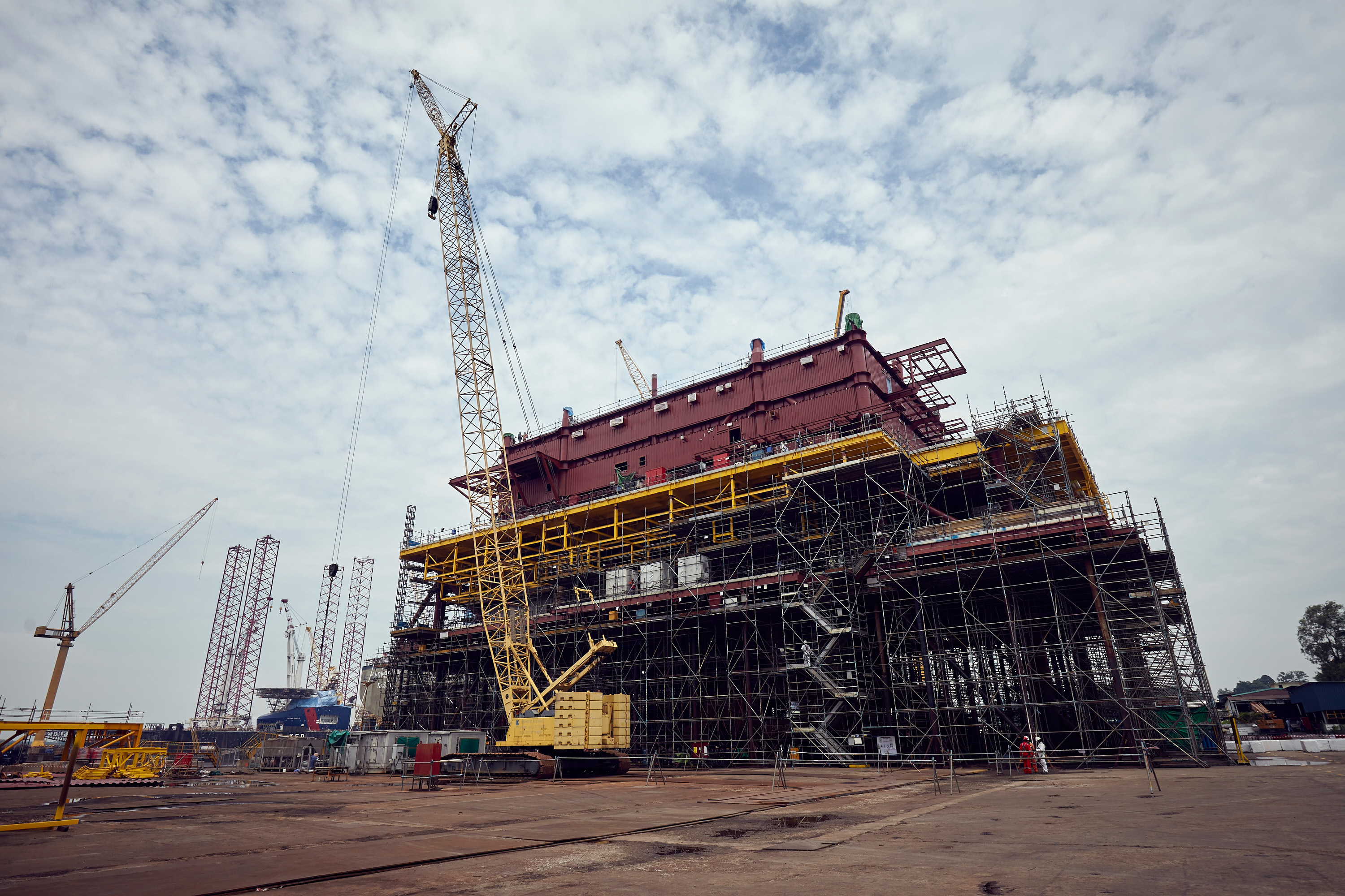 The Culzean utilities and living quarters topside under construction in Singapore.