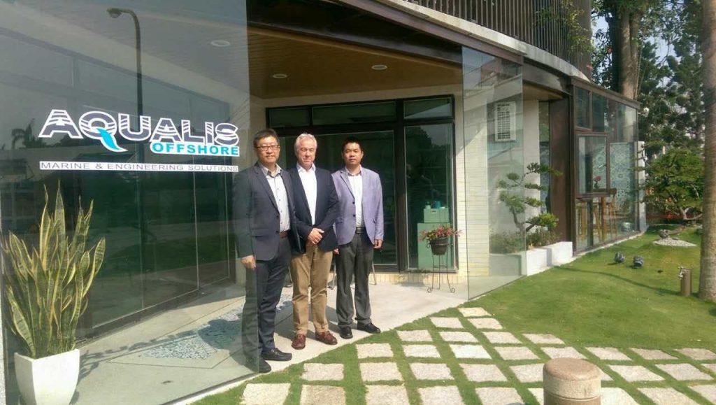 From left to right: Tim Ho, head of Taiwan office; Phil Lenox, director – Asia Pacific; and Peng Yongfei, country manager China.
