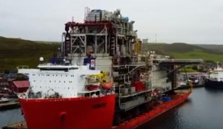 The heavy lift ship Forte in Shetland