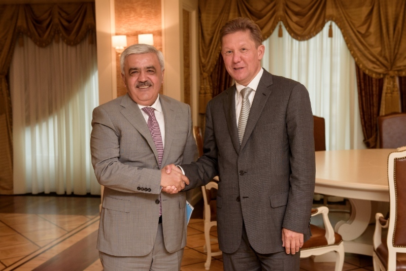 Rovnag Abdullayev, President of SOCAR (left) and Gazprom's Alexey Miller