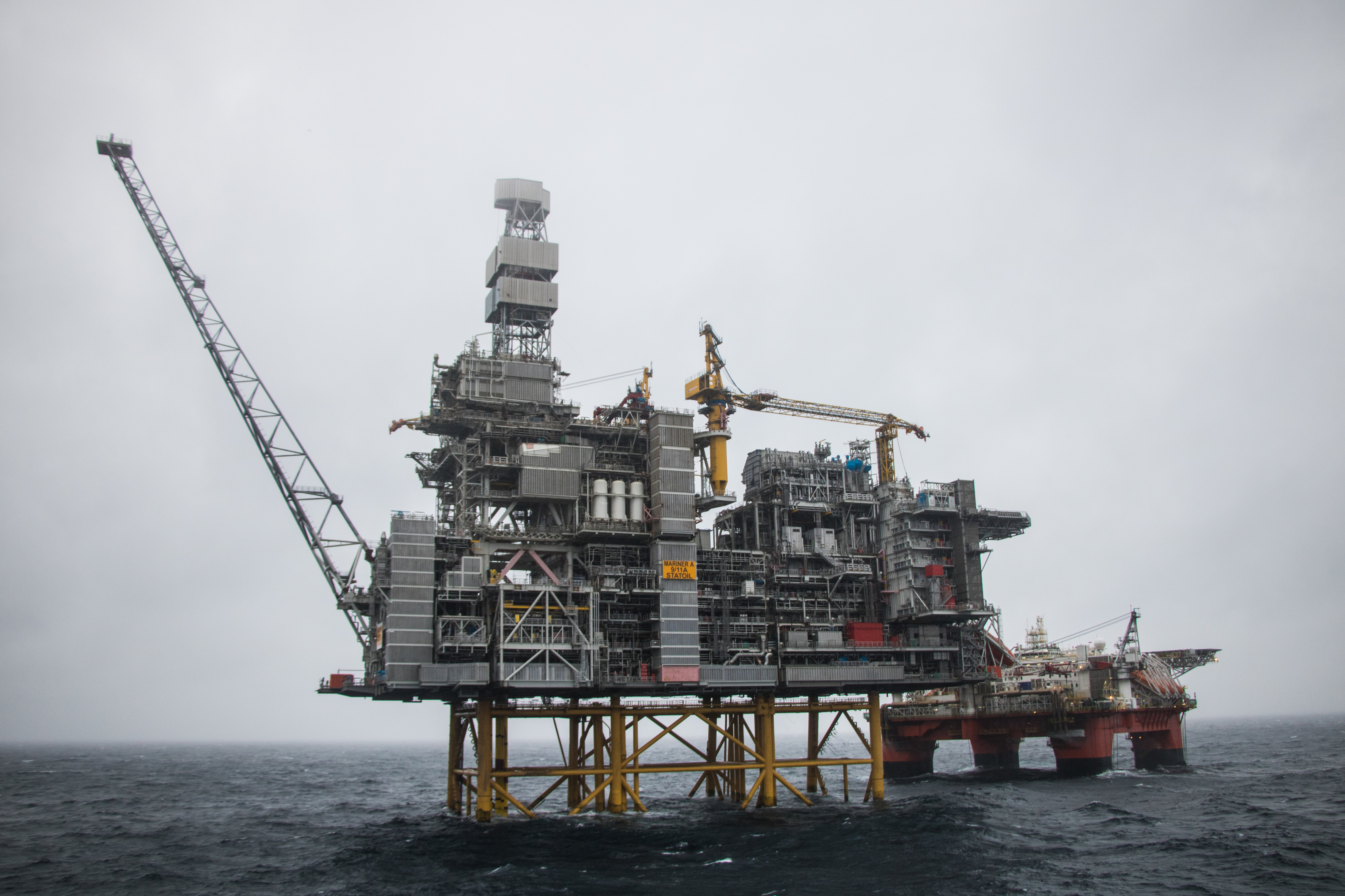 Statoil investigating fire on Mariner A platform - News for the Oil and