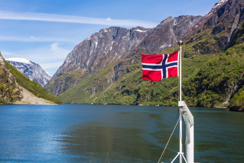 Norway sovereign wealth fund with move to renewable energy investment.