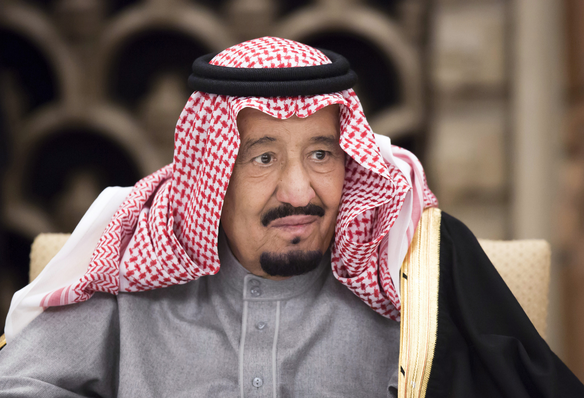 King Salman bin Abdulaziz, Saudi Arabia's king, attends a banquet hosted by Shinzo Abe, Japan's prime minister, not pictured, at his official residence in Tokyo, Japan, on Monday, March 13, 2017.  Photographer: Tomohiro Ohsumi/Bloomberg