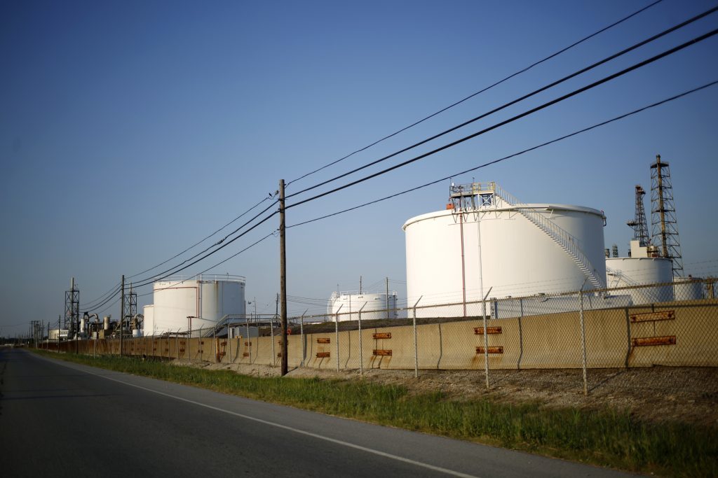 Oil storage tanks stand at the BP-Husky Toledo Refinery in Oregon, Ohio, U.S., on Monday, June 12, 2017. Global natural gas production stagnated last year as lower prices damped U.S. output for the first time since the shale boom started. Gas production was "adversely affected by low prices, growing by only 0.3 percent," BP Plc said in its annual Statistical Review. Photographer: Luke Sharrett/Bloomberg