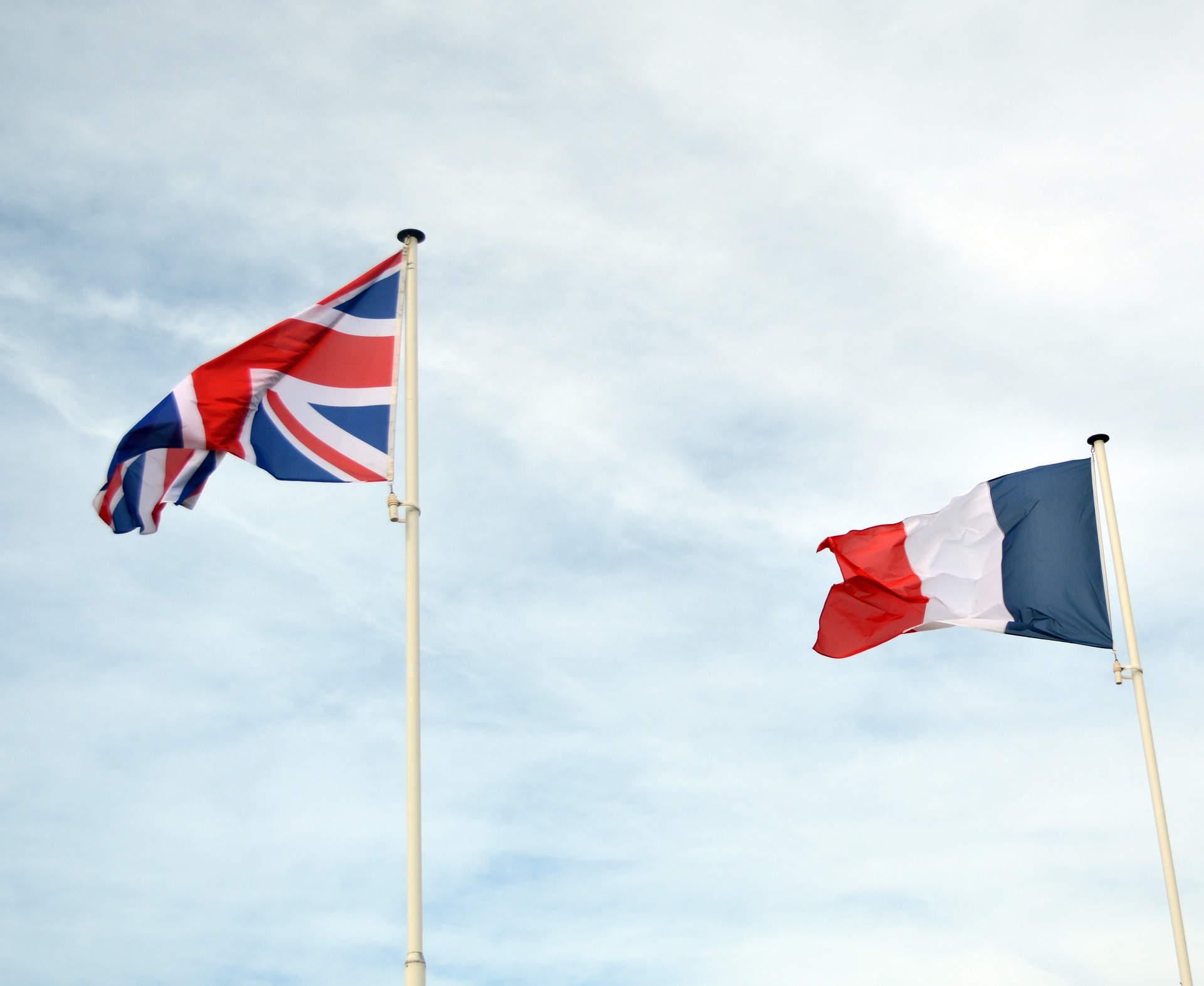 UK and France agree closer energy collaboration.