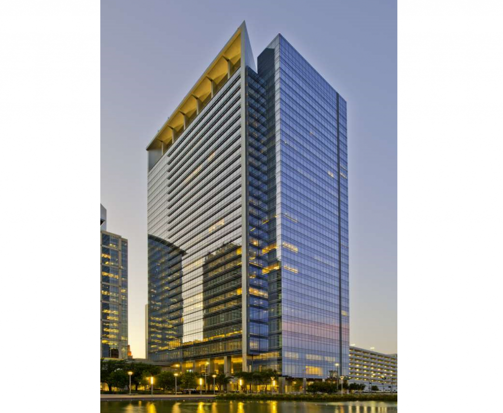 Hess Tower in downtown Houston was awarded the International TOBY (The Outstanding Building of the Year) Award “Corporate Facility” category at the 2017 Building Owners and Managers Association (BOMA) International Conference & Expo in Nashville, Tenn.