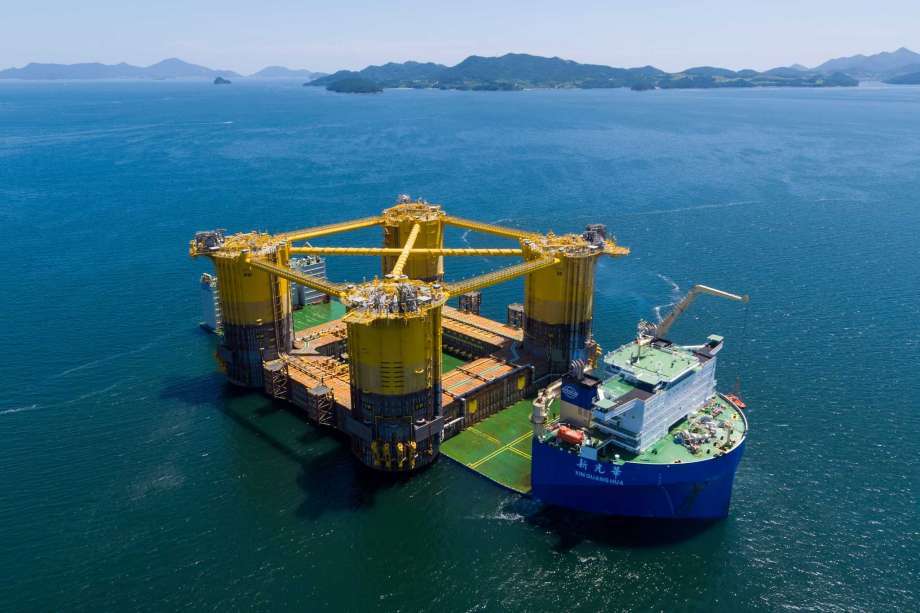 A four-column hull of a massive deep-water oil platform owned by Royal Dutch Shell recently departed from South Korean shipyards, on its way to Texas, where it will be attached to the topsides of the platform before its installation in the Gulf of Mexico.