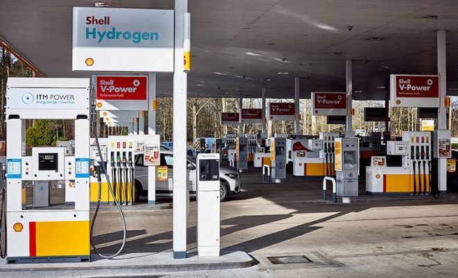 Shell Beaconsfield on the M40 will be the first site in the UK to bring hydrogen under the same canopy as petrol and diesel.
