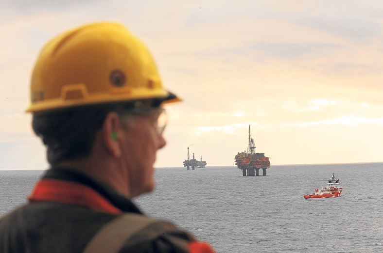 Brent oil price