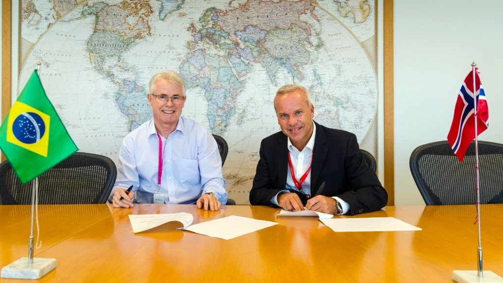CEO Renato Bertani (left), Barra Energia, and Anders Opedal, Brazil country manager. (Photo: Guilherme Botelho / Equinor ASA)
