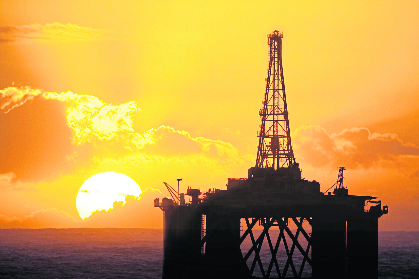 Silhouette of an oil rig