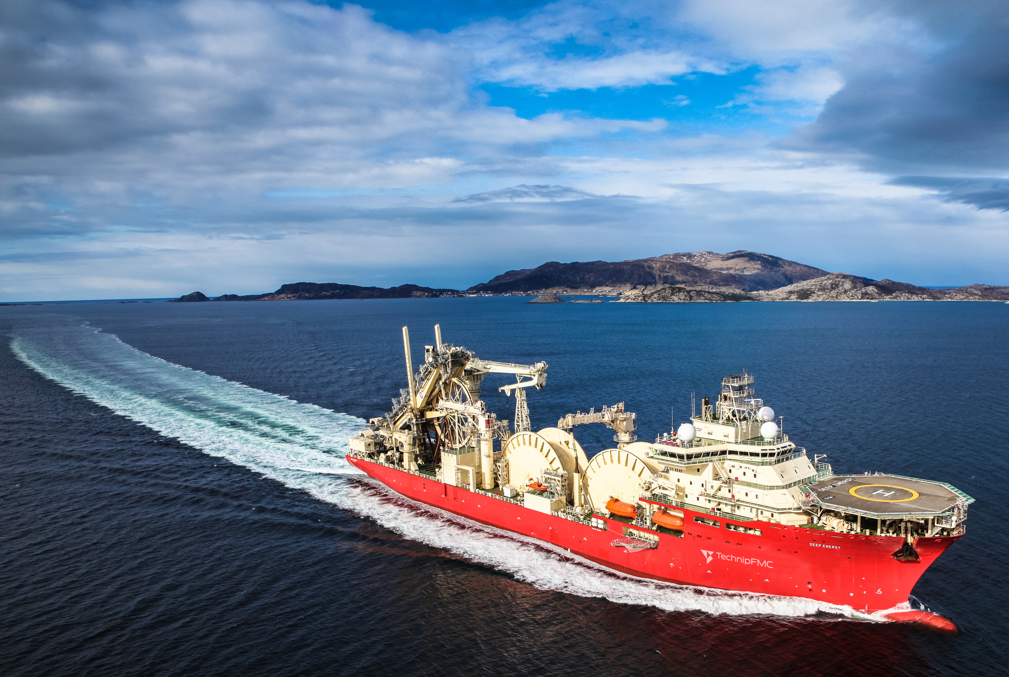 The Deep Energy, TechnipFMC's state-of-the-art pipelay vessel.

Copyright TechnipFMC