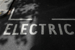 Electric cars ‘should be tax-free’ to boost sales, vehicle industry urges