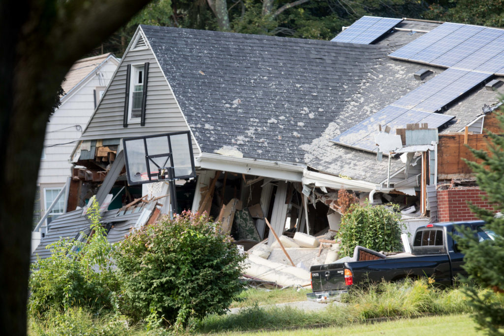 A home damaged by an explosion stands on Chickering Street in Lawrence, Massachusetts, U.S., on Friday, Sept. 14, 2018.  Photographer: Scott Eisen/Bloomberg