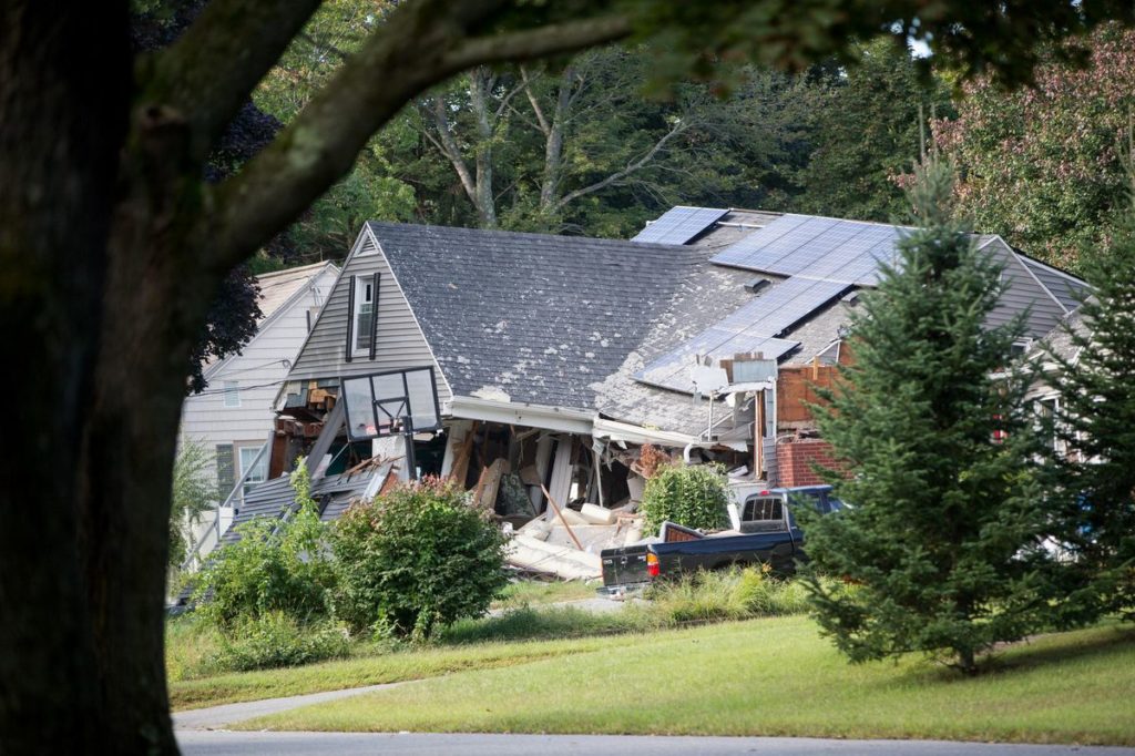A home damaged by an explosion stands on Chickering Street in Lawrence, Massachusetts on Sept. 14, 2018. Photographer: Scott Eisen/Bloomberg