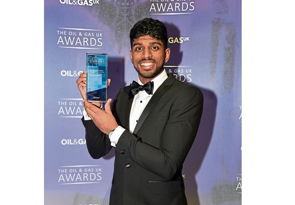 achievement: Showing off his award is Apprentice of the Year, Ryan Fernando of Aker Solutions
